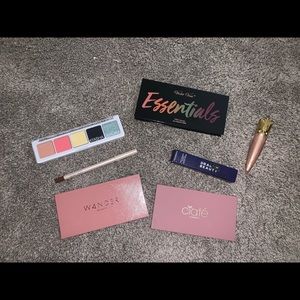 New Makeup/ Variety of things/ Perfect for gift!